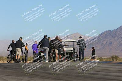 media/Feb-06-2025-Racers Edge (Thu) [[c17ed6f7b1]]/3-Around the Pits-Track Walk/